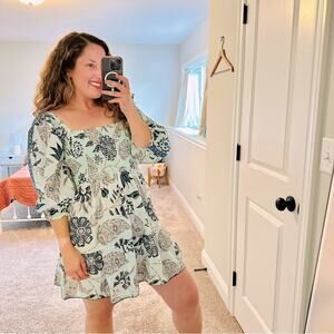 Tuckernuck Omika Blue Floral Cotton Smocked Mini Dress Medium